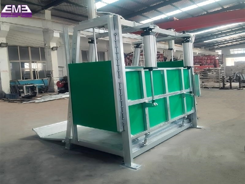 Living cattle fixed killing box for cattle slaughtering