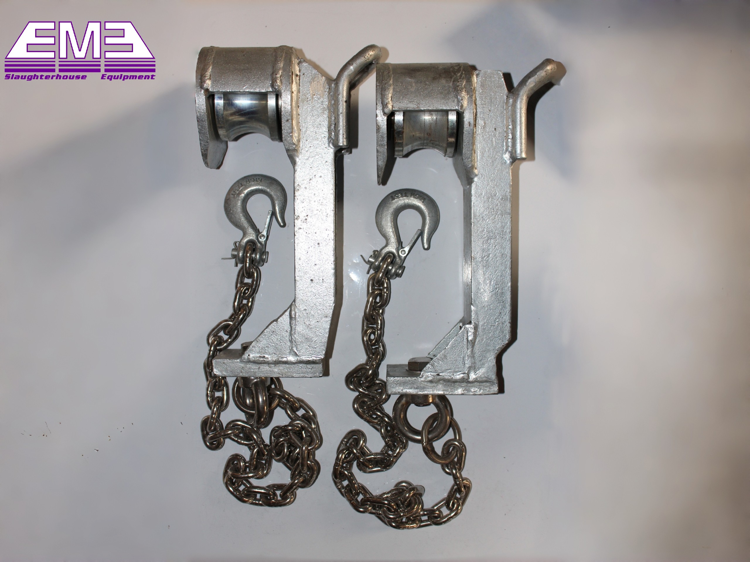 cow slaughter plant cattle bleeding shackle for cattle slaughtering processing