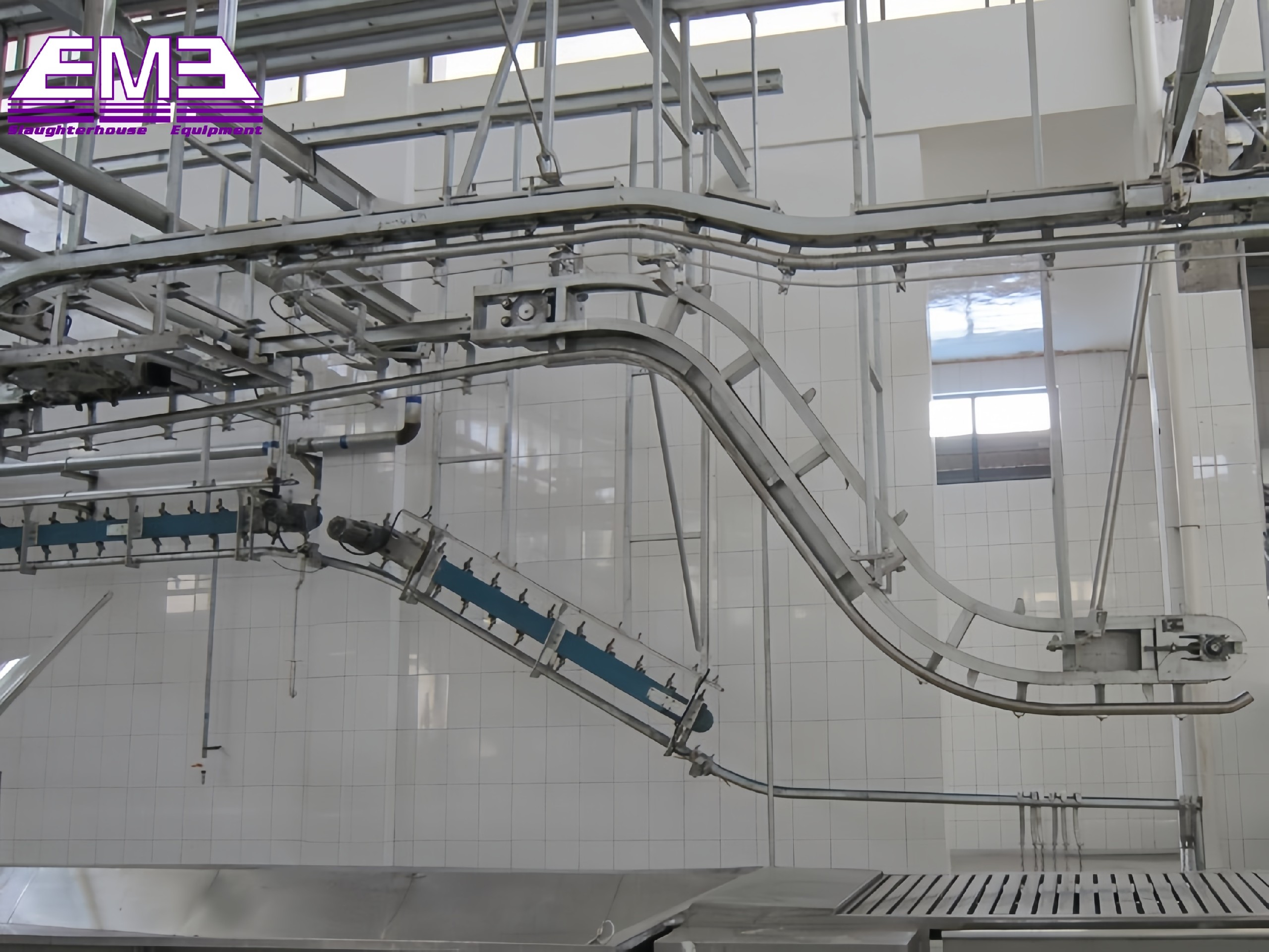 Beef slaughterhouse Cattle carcass slop hoist machine for cattle cow slaughtering