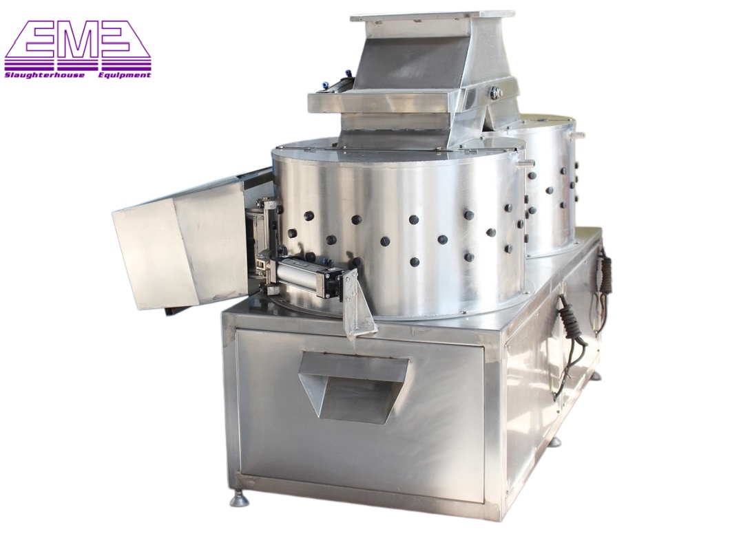 Rotundity type carcass plucking machine
