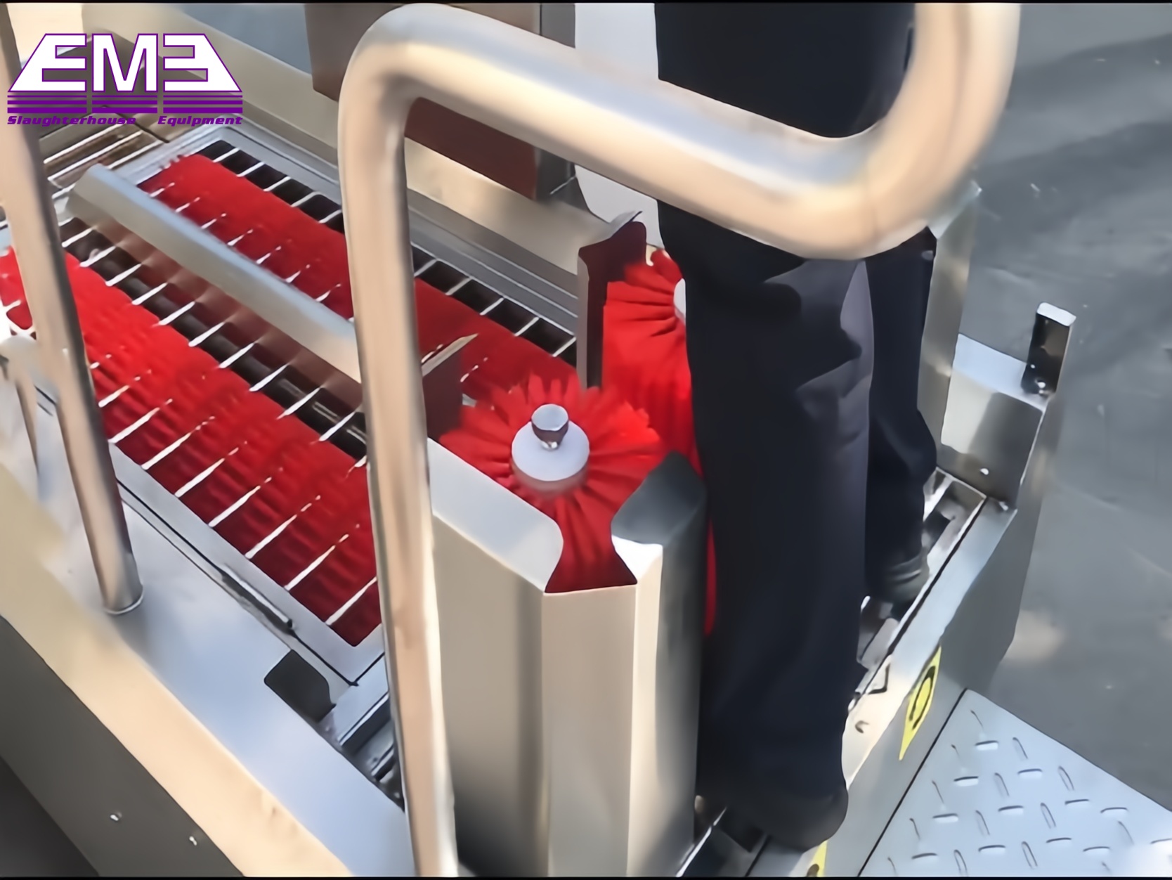Automatic induction boot washing machine
