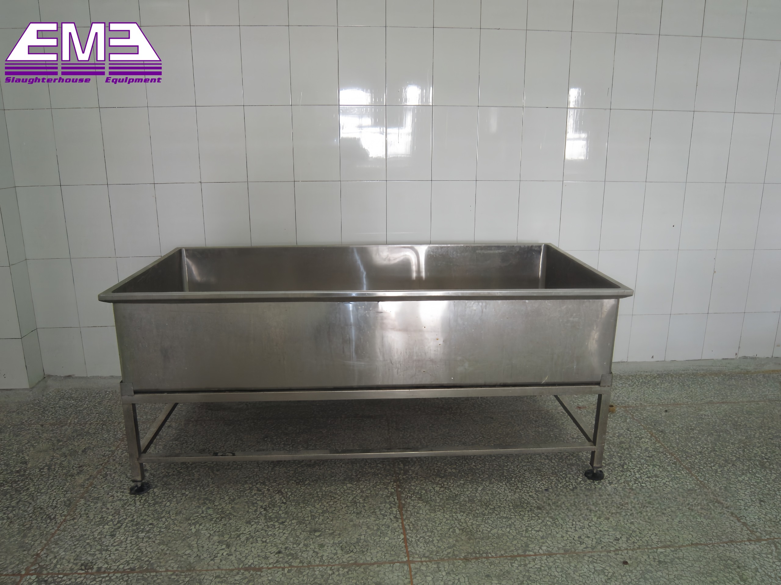 Cattle white/red viscera cleaning table